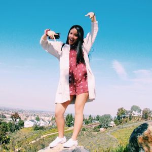 Meet your Posher, Isabel